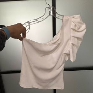 TCEC one sleeve top